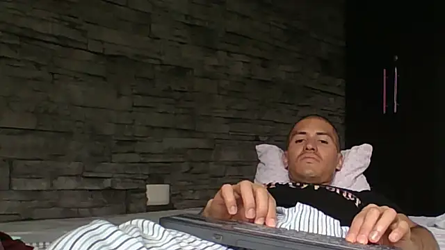 Sexylatin64 online show from May 2026 04:04:01 PM