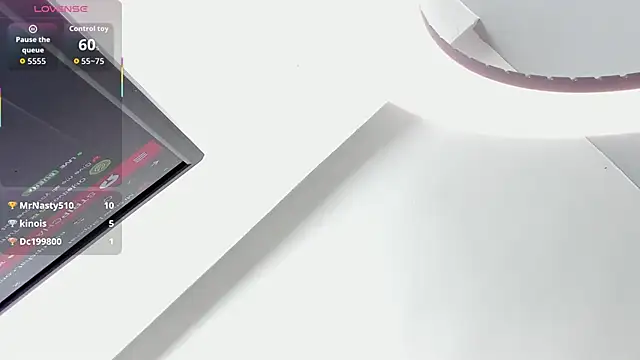 Snapshot of Lana-Gross chatting on October 2025 03:43:01 PM Lana-Gross online show from October 2025 03:43:01 PM