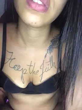 Lauana28 online show from February 2025 12:28:01 AM