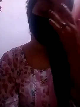 Snapshot of Mahi_Baby25 chatting on October 2025 02:44:01 AM Mahi Baby25 online show from October 2025 02:44:01 AM
