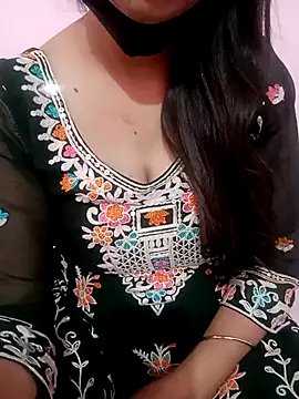 Snapshot of Mahi_Baby25 chatting on October 2025 03:09:02 AM Mahi Baby25 online show from October 2025 03:09:02 AM