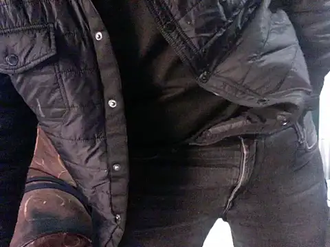 TUMORENO1 online show from January 2025 07:20:01 PM