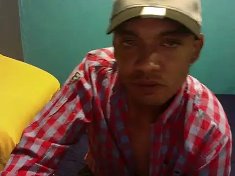 Snapshot of TUMORENO1 chatting on October 2025 09:52:01 AM TUMORENO1 online show from October 2025 09:52:01 AM