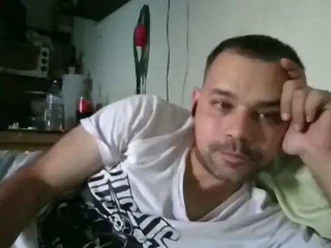 Snapshot of Lolosalvage83 chatting on January 2025 11:28:02 AM Lolosalvage83 online show from January 2025 11:28:02 AM