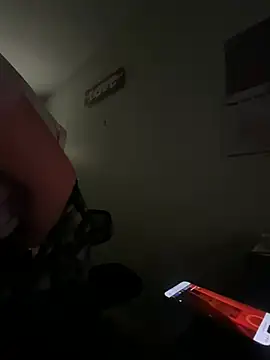 Snapshot of twentywithafelonyy chatting on February 2025 12:43:01 PM twentywithafelonyy online show from February 2025 12:43:01 PM