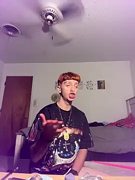 Snapshot of twentywithafelonyy chatting on October 2025 06:13:02 AM twentywithafelonyy online show from October 2025 06:13:02 AM