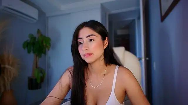 Snapshot of auroracaruso11 chatting on September 2025 10:24:02 PM auroracaruso11 online show from September 2025 10:24:02 PM