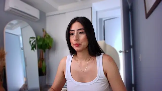 Snapshot of auroracaruso11 chatting on October 2025 12:03:02 PM auroracaruso11 online show from October 2025 12:03:02 PM