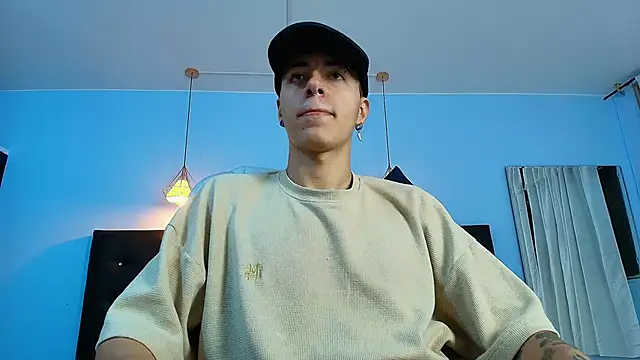 Lobo 17  online show from January 2025 03:48:01 AM