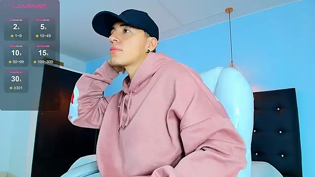 Lobo 17  online show from September 2025 03:40:02 AM