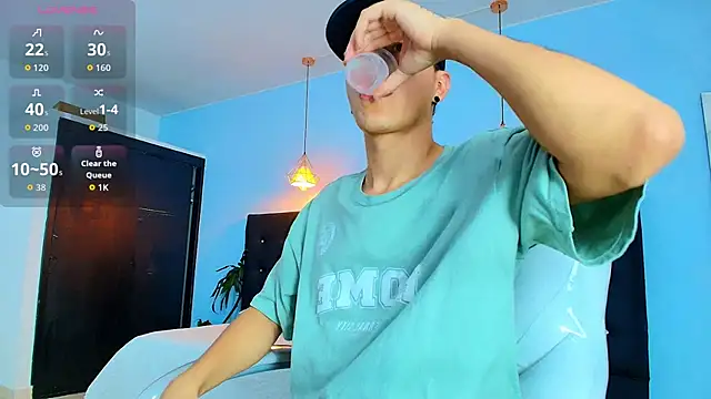 Lobo 17  online show from September 2025 03:34:01 AM