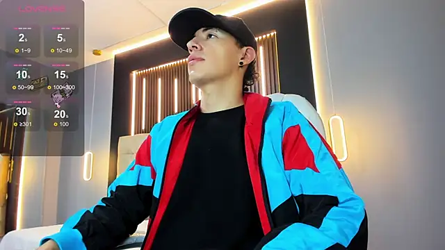 Lobo 17  online show from April 2026 03:34:01 AM