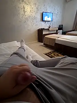 KarlosCarutox online show from November 2025 01:03:01 PM