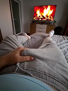 KarlosCarutox online show from December 2025 01:49:01 PM