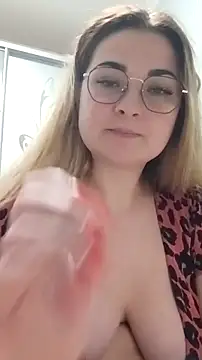 pussyCat t online show from February 2026 05:52:01 PM