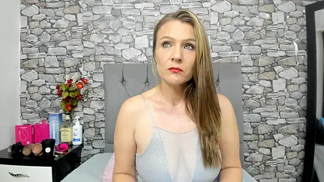 your angel7 online show from November 2025 02:10:02 AM