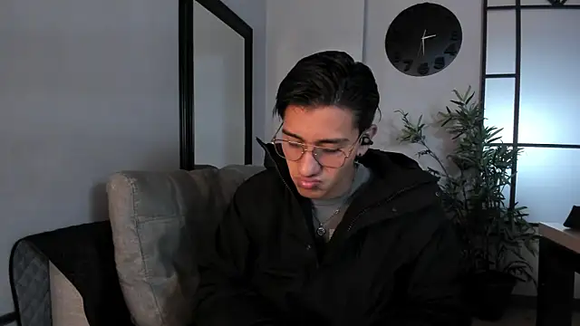 Andy Joy  online show from October 2025 10:29:01 AM