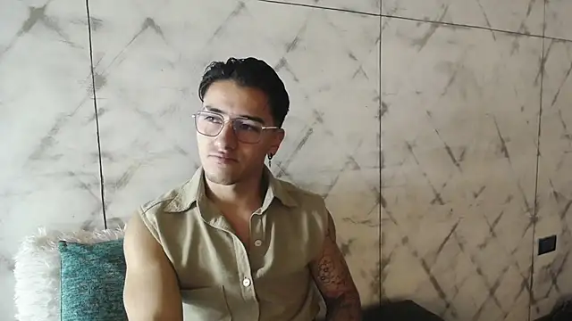 Andy Joy  online show from October 2025 10:38:02 AM