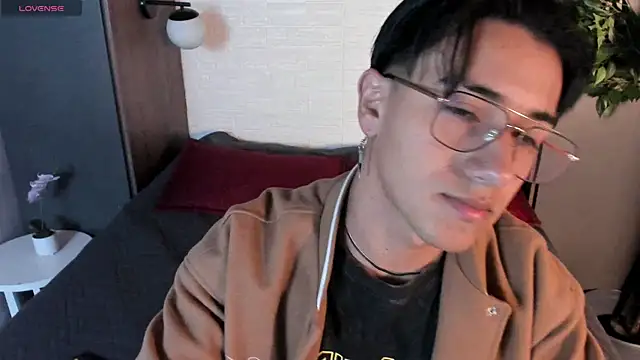 Andy Joy  online show from December 2025 11:26:02 AM