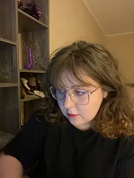 Snapshot of cinnabon_ chatting on December 2024 04:19:02 PM cinnabon online show from December 2024 04:19:02 PM