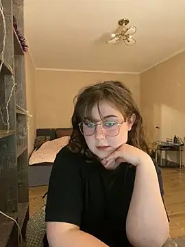 Snapshot of cinnabon_ chatting on January 2025 11:34:02 AM cinnabon online show from January 2025 11:34:02 AM