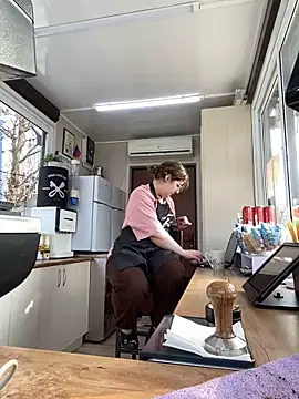Snapshot of cinnabon_ chatting on February 2025 11:51:02 AM cinnabon online show from February 2025 11:51:02 AM