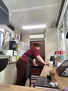 Snapshot of cinnabon_ chatting on March 2025 02:56:02 PM cinnabon online show from March 2025 02:56:02 PM