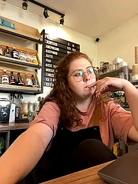 Snapshot of cinnabon_ chatting on September 2025 12:59:02 PM cinnabon online show from September 2025 12:59:02 PM