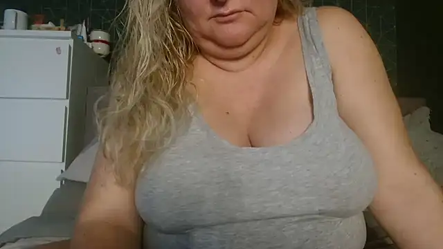 Marie Slate online show from November 2025 10:48:01 AM