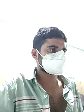 Ishan003 online show from December 2024 04:53:02 PM