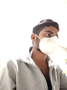 Ishan003 online show from December 2024 01:51:02 PM