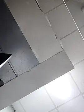 Ishan003 online show from February 2025 04:25:01 PM