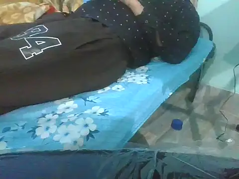 Ishan003 online show from November 2025 02:55:02 PM