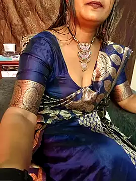 Snapshot of taniya_bhabi2 chatting on January 2025 08:04:02 AM taniya bhabi2 online show from January 2025 08:04:02 AM