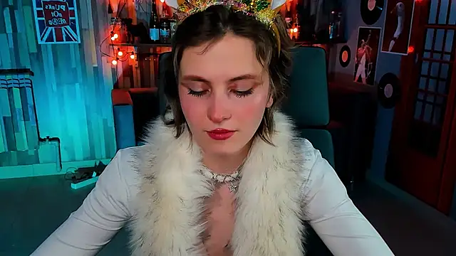 Snapshot of LolaAsmus chatting on December 2024 11:21:02 AM LolaAsmus online show from December 2024 11:21:02 AM