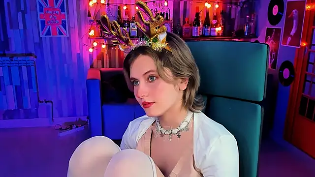 Snapshot of LolaAsmus chatting on December 2024 02:27:01 PM LolaAsmus online show from December 2024 02:27:01 PM