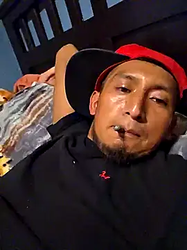 Snapshot of Jovende28 chatting on October 2025 10:42:02 PM Jovende28 online show from October 2025 10:42:02 PM