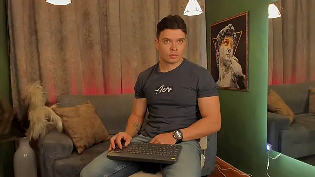 Jake Tylerr  online show from July 2026 11:32:02 PM