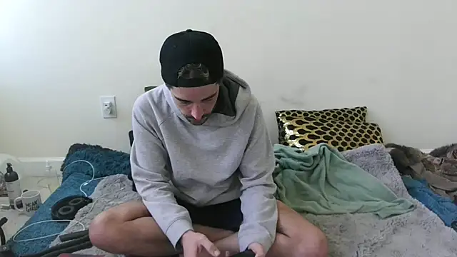 Snapshot of SirCharlesXXX chatting on February 2025 05:15:02 PM SirCharlesXXX online show from February 2025 05:15:02 PM