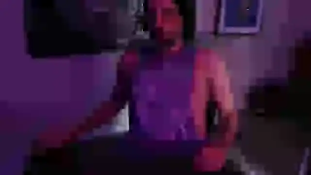 Snapshot of SirCharlesXXX chatting on February 2025 07:06:02 PM SirCharlesXXX online show from February 2025 07:06:02 PM