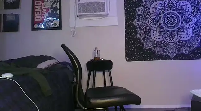 Snapshot of SirCharlesXXX chatting on February 2025 05:26:02 AM SirCharlesXXX online show from February 2025 05:26:02 AM