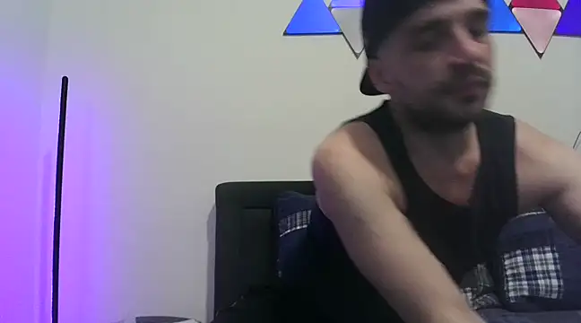 Snapshot of SirCharlesXXX chatting on February 2025 02:07:02 AM SirCharlesXXX online show from February 2025 02:07:02 AM