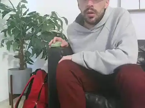 Snapshot of SirCharlesXXX chatting on February 2025 02:11:02 PM SirCharlesXXX online show from February 2025 02:11:02 PM