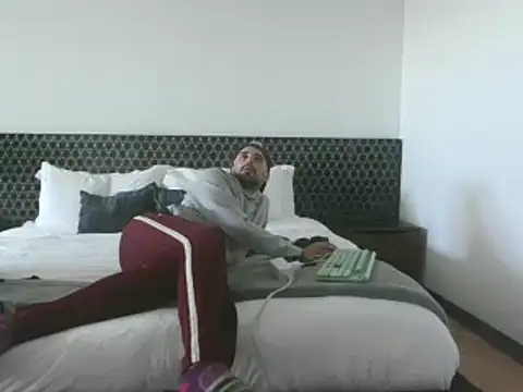 Snapshot of SirCharlesXXX chatting on February 2025 11:11:02 PM SirCharlesXXX online show from February 2025 11:11:02 PM