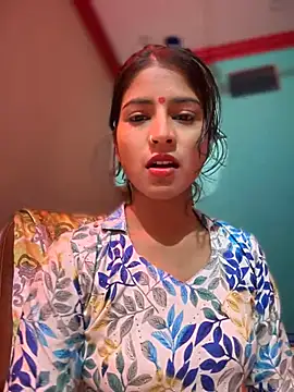Snapshot of DiyAsingHh chatting on January 2025 01:54:01 AM DiyAsingHh online show from January 2025 01:54:01 AM