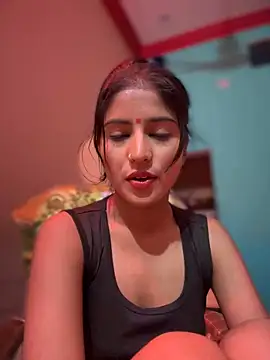 Snapshot of DiyAsingHh chatting on February 2025 04:56:02 AM DiyAsingHh online show from February 2025 04:56:02 AM