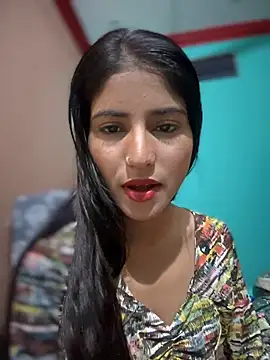 Snapshot of DiyAsingHh chatting on February 2025 01:58:01 AM DiyAsingHh online show from February 2025 01:58:01 AM