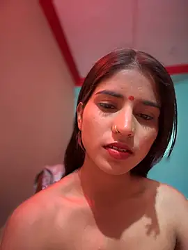 Snapshot of DiyAsingHh chatting on February 2025 08:20:02 AM DiyAsingHh online show from February 2025 08:20:02 AM