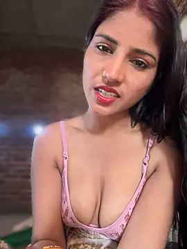 Snapshot of DiyAsingHh chatting on March 2025 05:03:01 AM DiyAsingHh online show from March 2025 05:03:01 AM