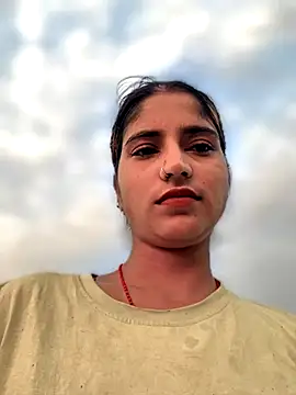 Snapshot of DiyAsingHh chatting on October 2025 12:38:01 AM DiyAsingHh online show from October 2025 12:38:01 AM